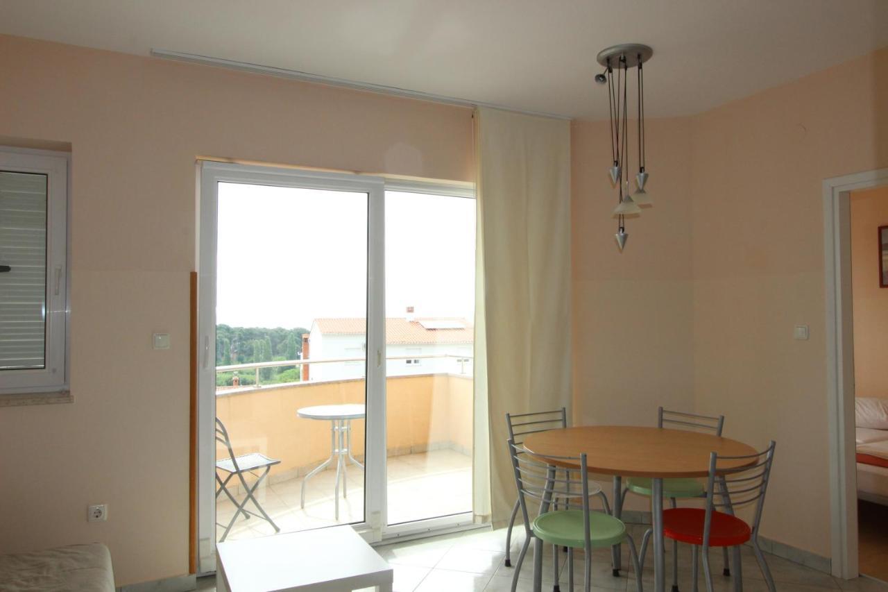 Apartments Miriam Premantura Extérieur photo