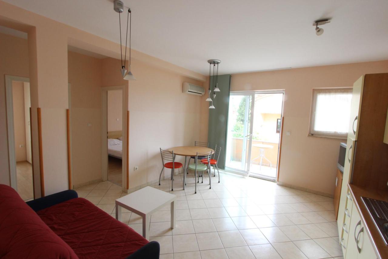 Apartments Miriam Premantura Extérieur photo