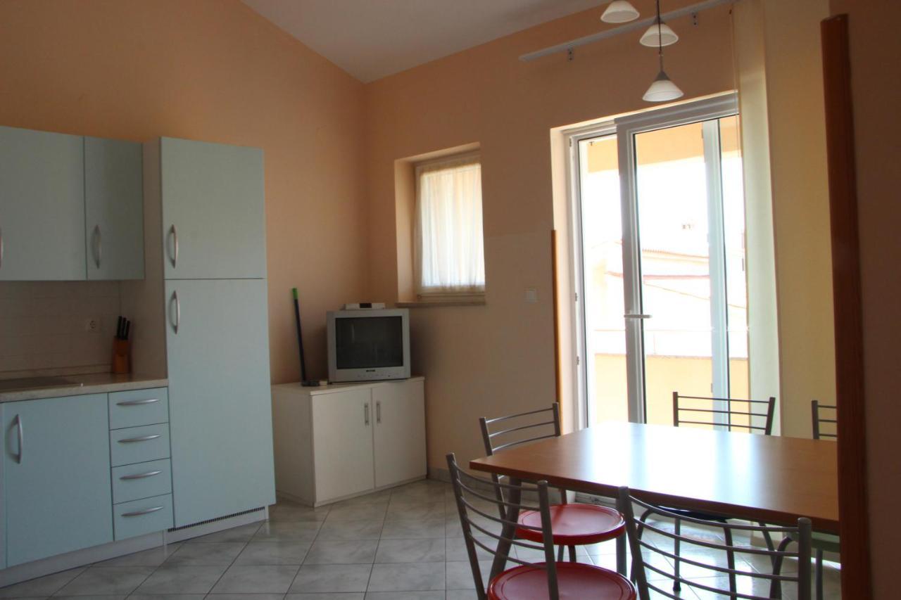 Apartments Miriam Premantura Extérieur photo