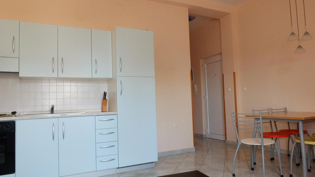 Apartments Miriam Premantura Extérieur photo