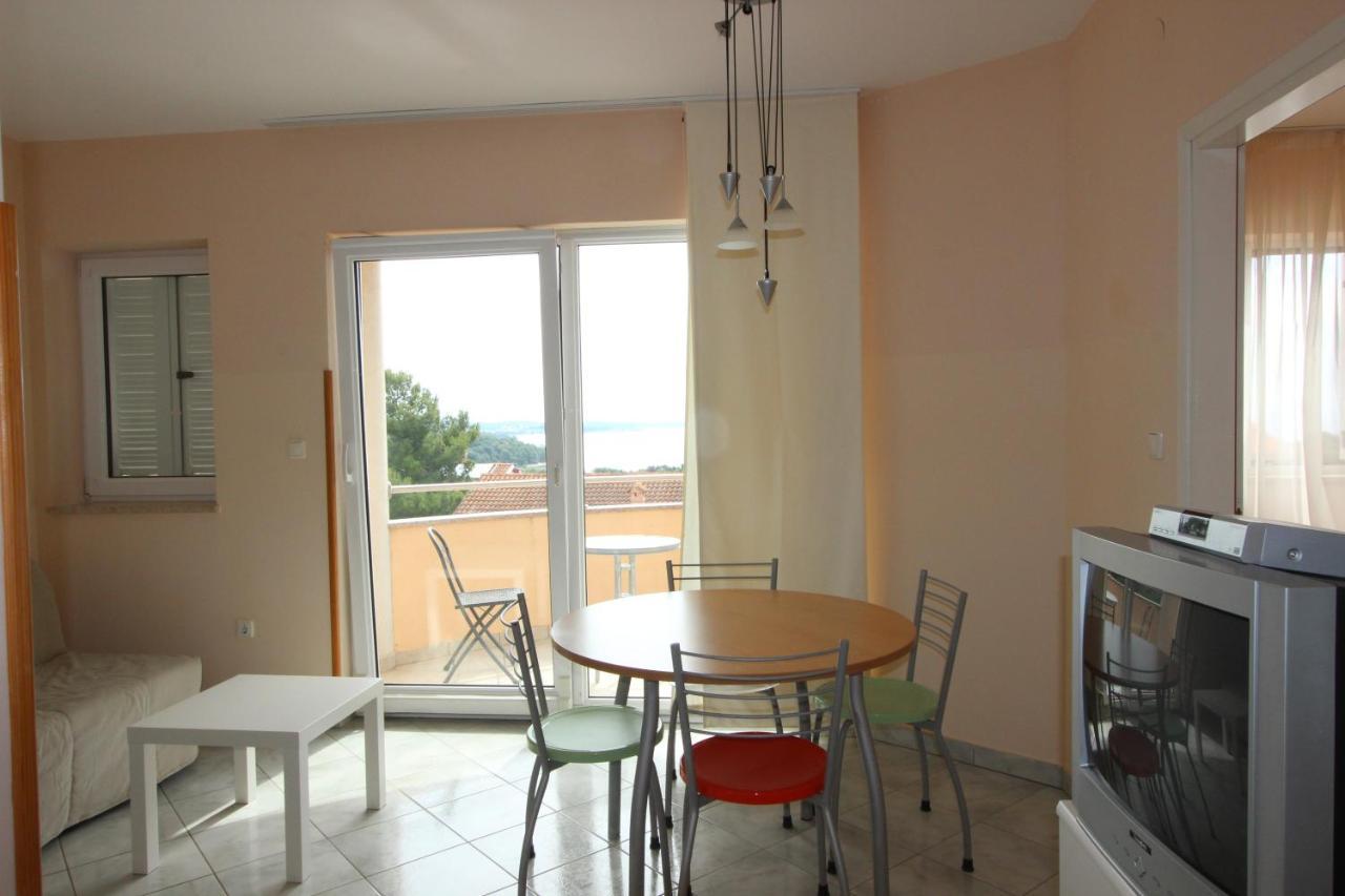Apartments Miriam Premantura Extérieur photo