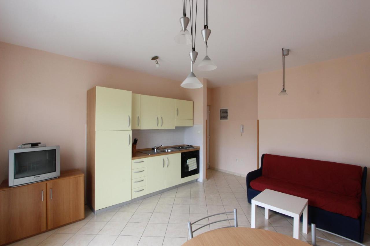 Apartments Miriam Premantura Extérieur photo