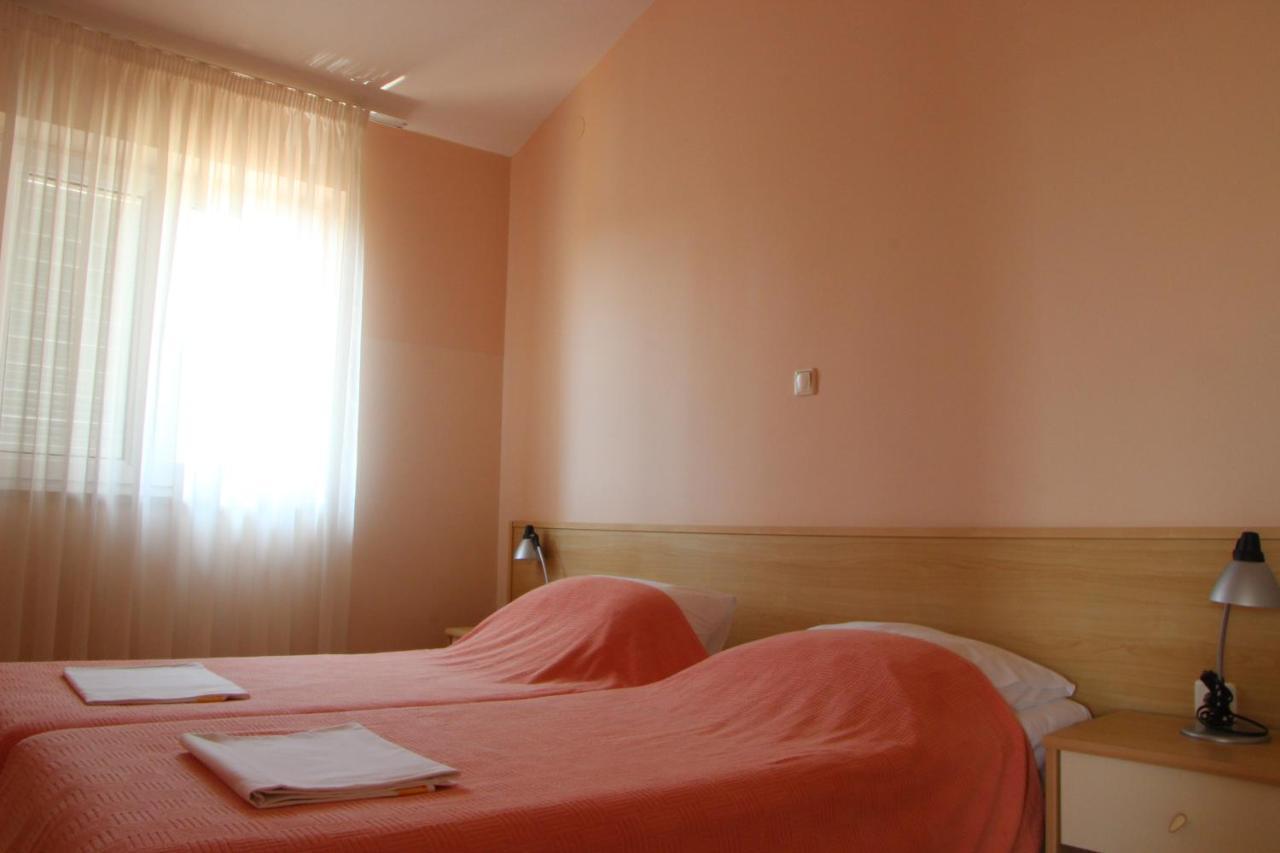 Apartments Miriam Premantura Extérieur photo