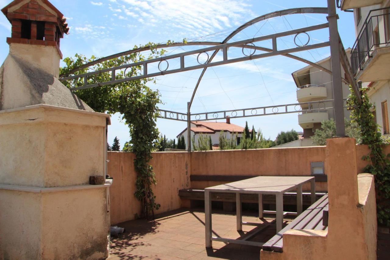 Apartments Miriam Premantura Extérieur photo