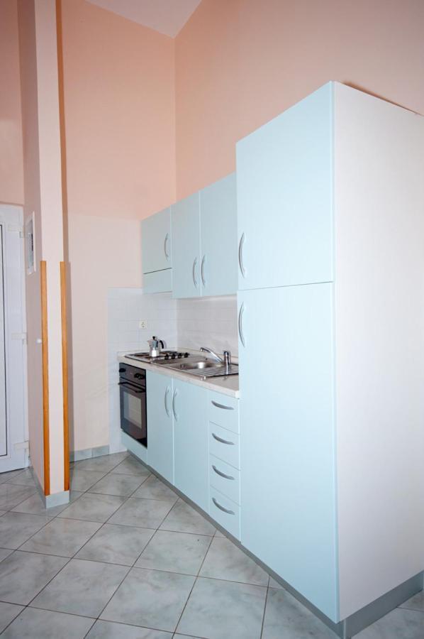 Apartments Miriam Premantura Extérieur photo